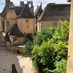 Centre Medieval * Sarlat-la-Caneda