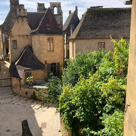 Centre Medieval * Sarlat-la-Canéda
